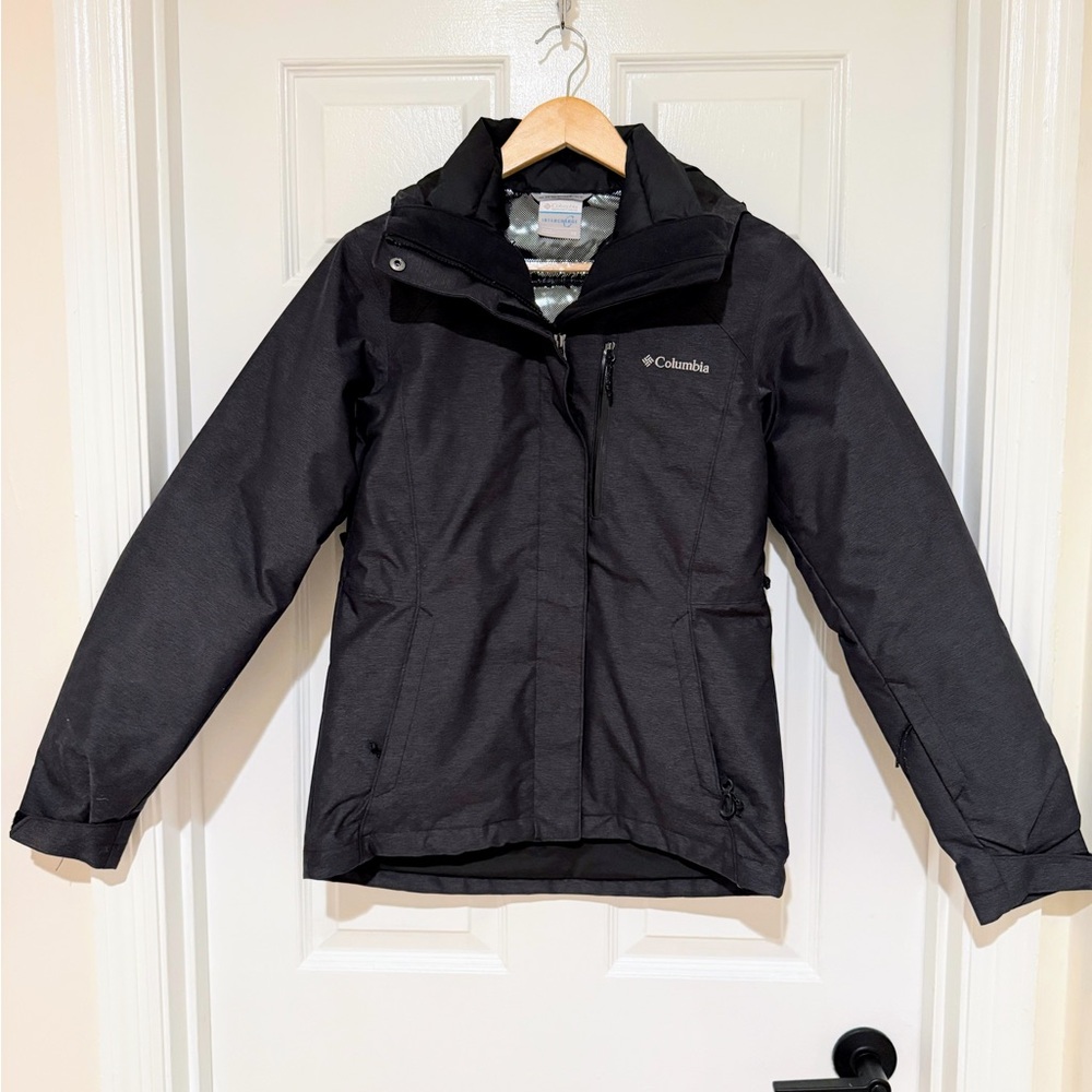 Columbia Women’s Charcoal Ski Jacket (with inner puffer jacket)